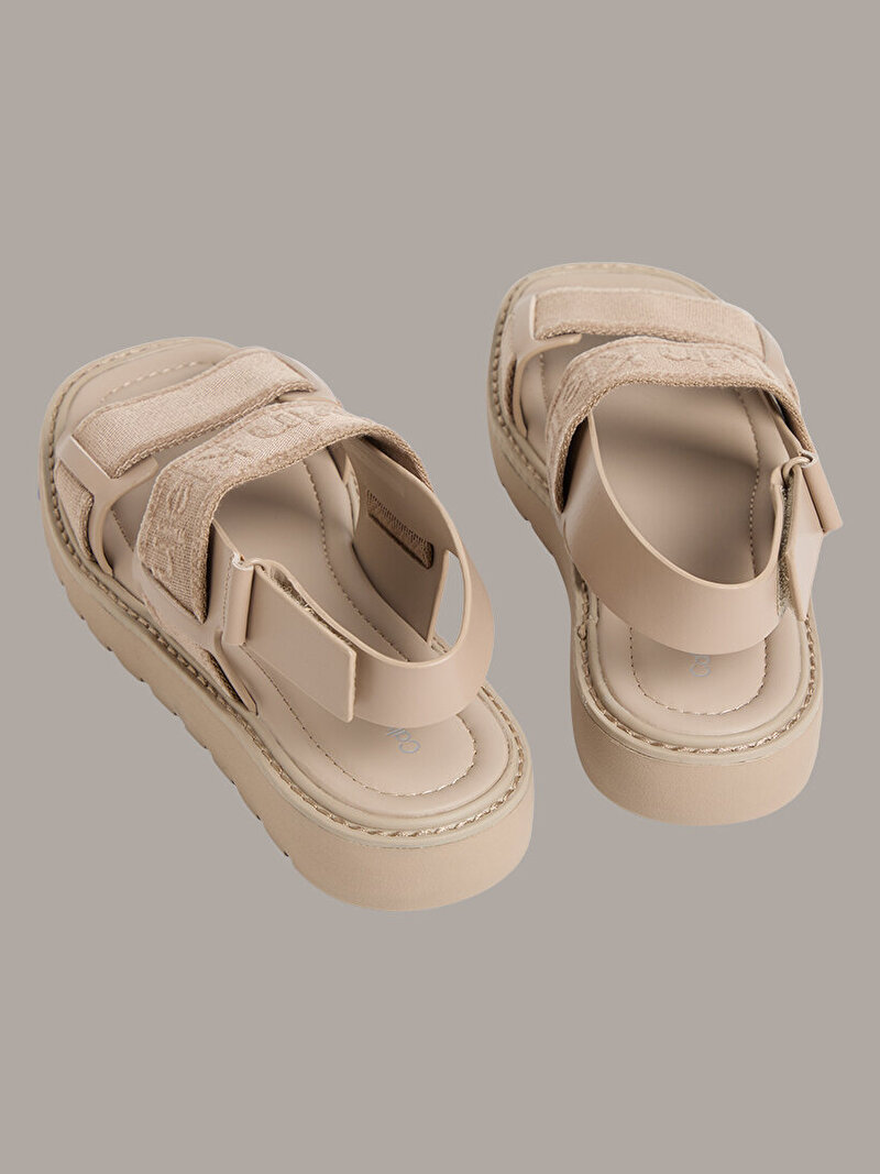 Calvin Klein Bej Renkli Kadın Molded Sandalet
