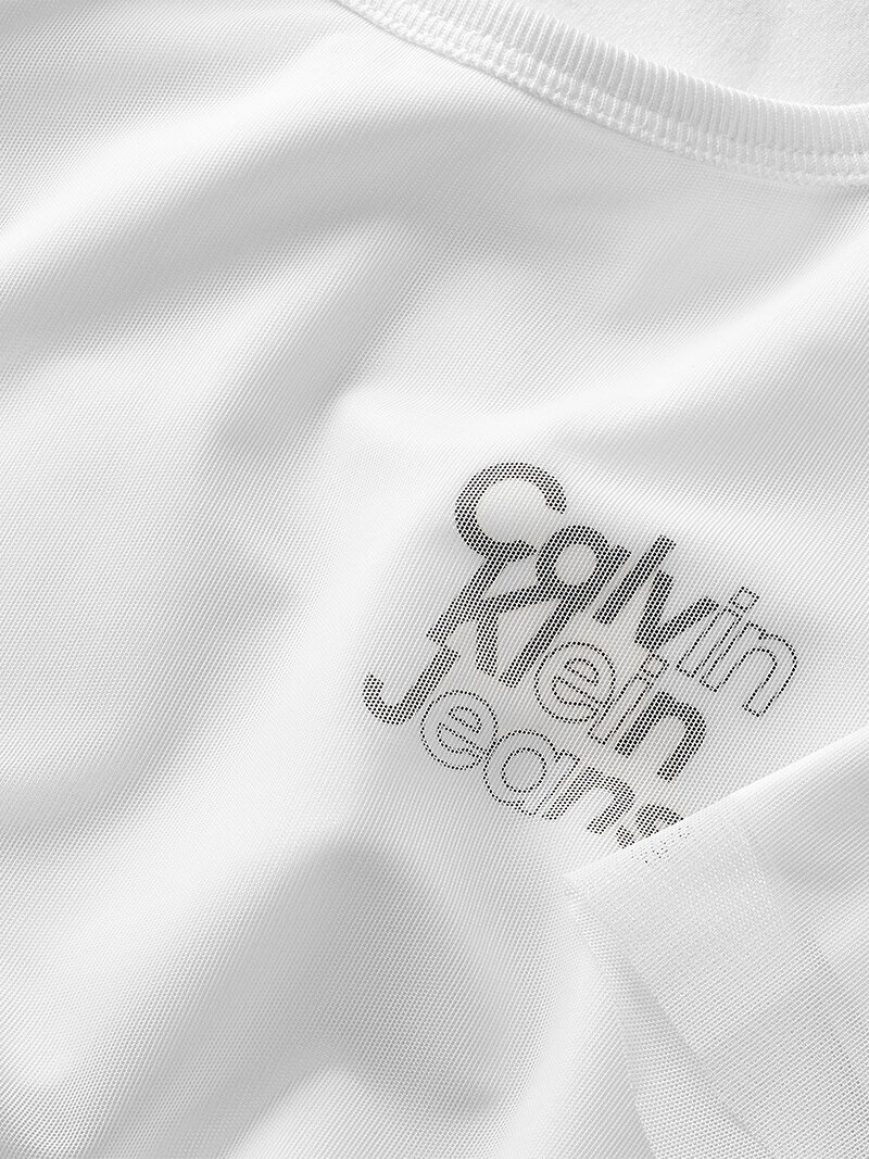 Calvin Klein Beyaz Renkli Kız Çocuk Gradient T-Shirt