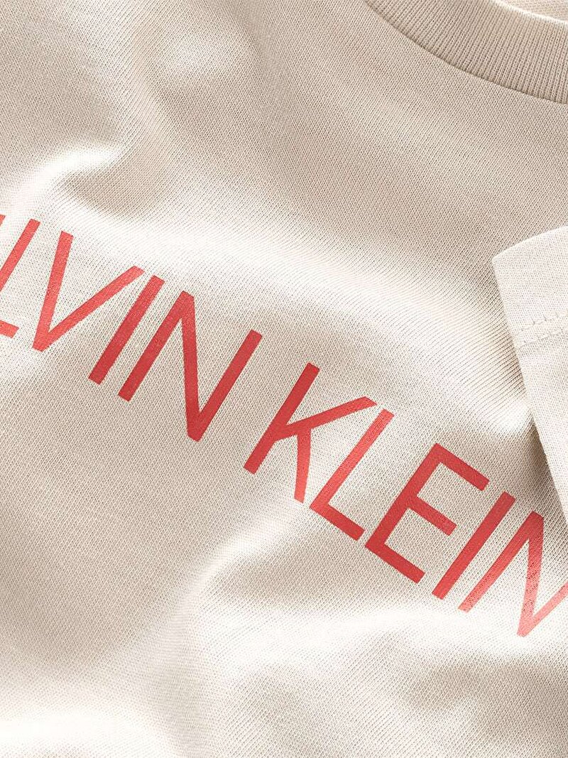 Calvin Klein Bej Renkli Çocuk Unisex Institutional Logo Uzun Kollu T-Shirt