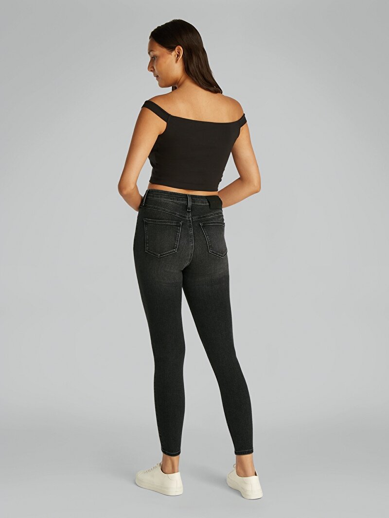 Calvin Klein Siyah Renkli Kadın High Rise Super Skinny Jean Pantolon