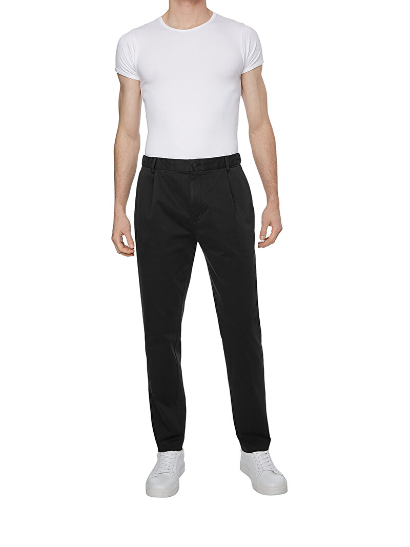 Calvin Klein Siyah Renkli Erkek Relaxed Tapered Pantolon