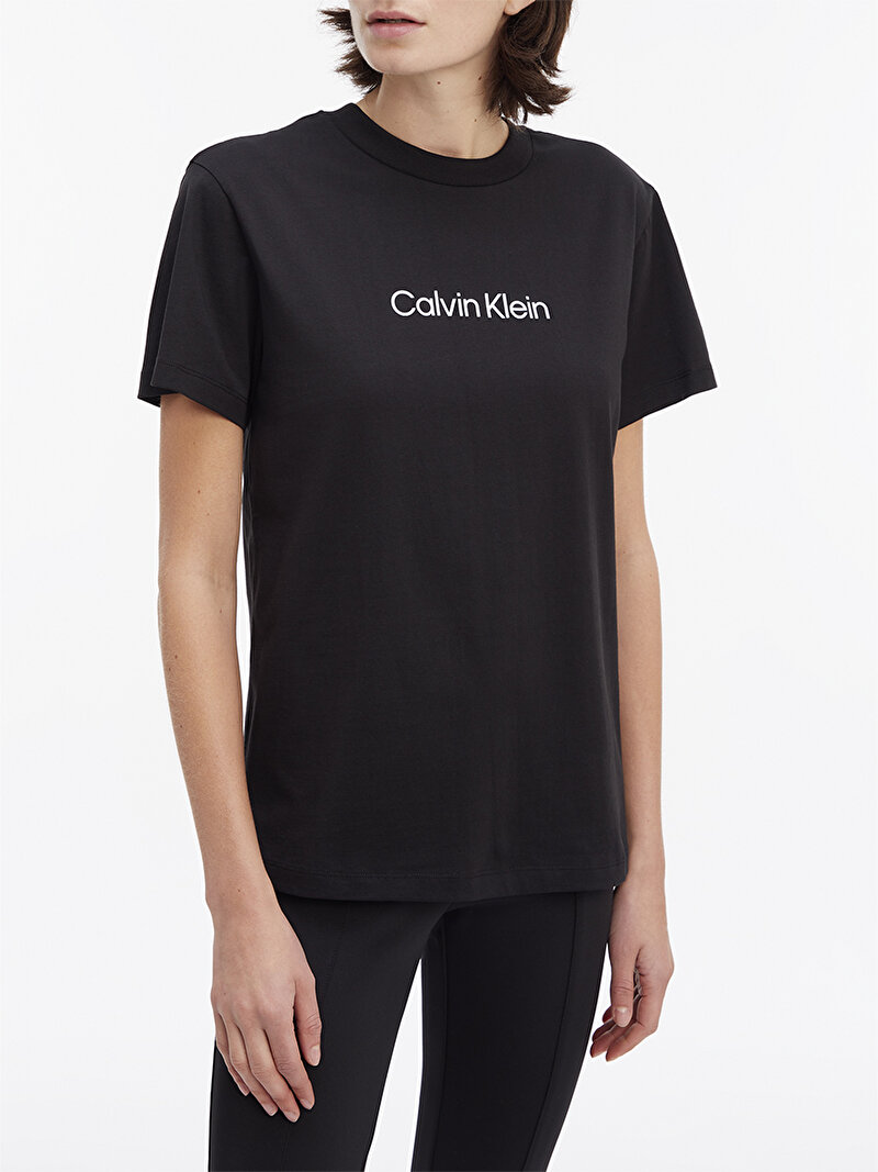 Calvin Klein Siyah Renkli Kadın Hero Logo Regular T-Shirt