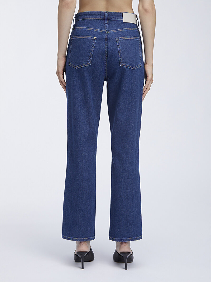 Calvin Klein Mavi Renkli Kadın Straight Ankle Jean Pantolon