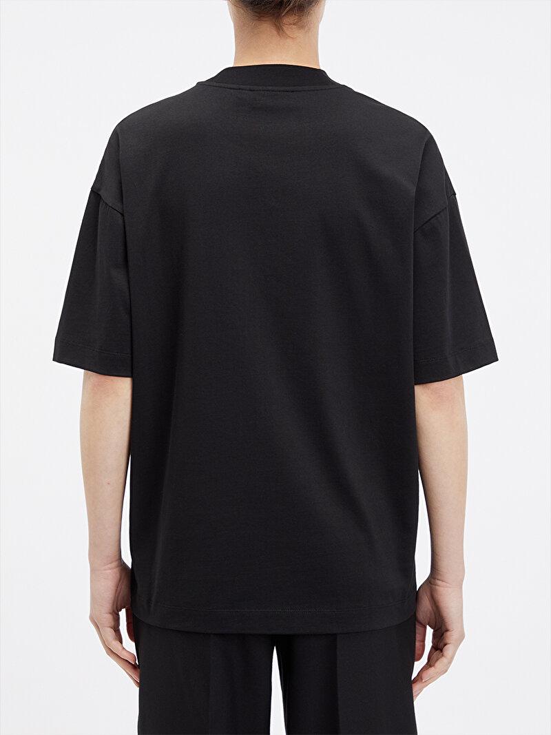 Calvin Klein Siyah Renkli Kadın Hero Logo Oversized T-Shirt