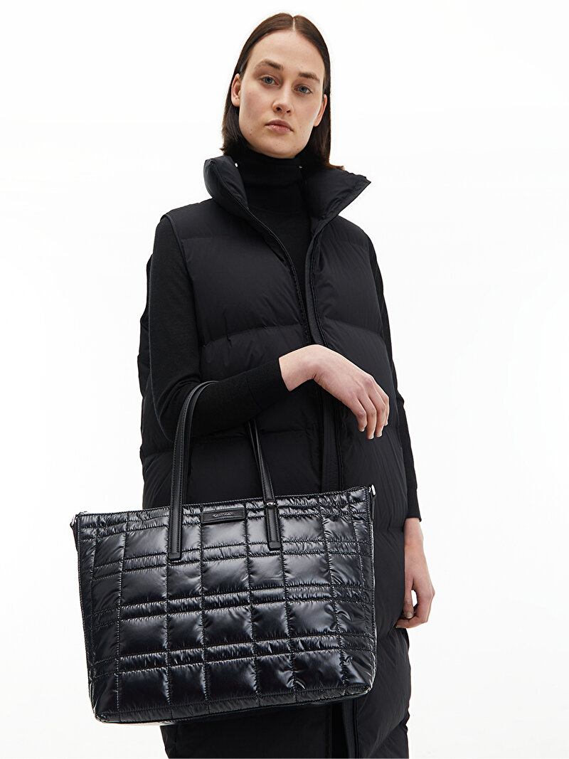 Calvin Klein Siyah Renkli Kadın Nylon Shopper Çanta