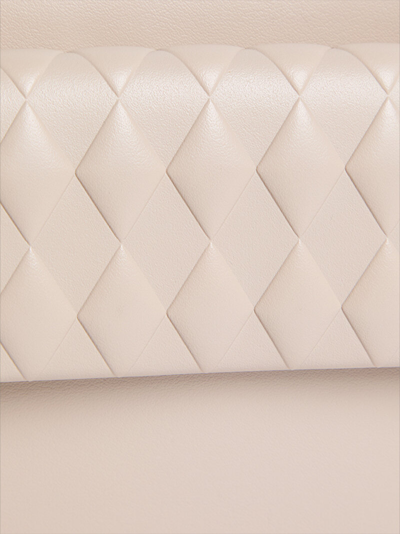 Calvin Klein Bej Renkli Kadın Mini Quilt Camera Çanta