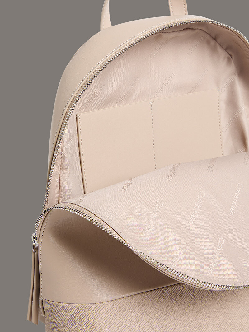 Calvin Klein Bej Renkli Kadın CK Mixmedia Sirt Çantasi