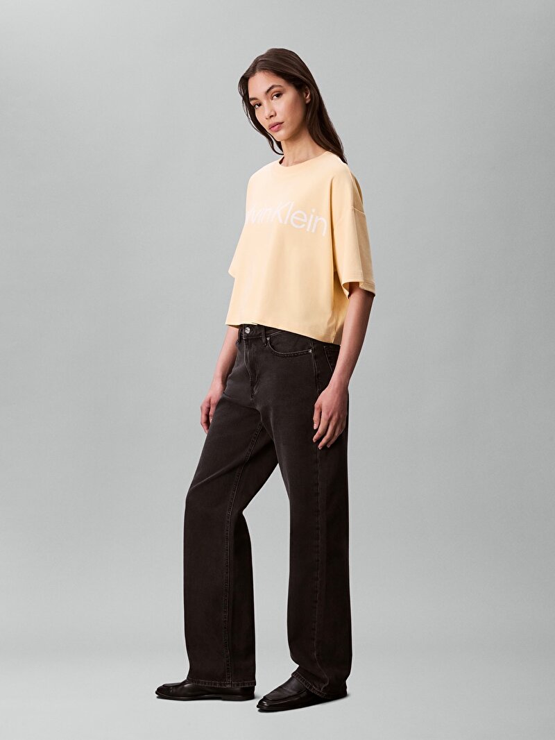 Calvin Klein Sarı Renkli Kadın Boxy Logo Graphic T-shirt