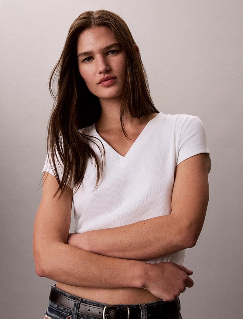 Calvin Klein Beyaz Renkli Kadın Woven Label T-shirt