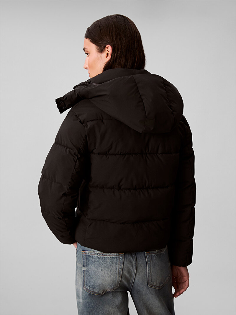 Calvin Klein Siyah Renkli Kadın Monologo Short Mont