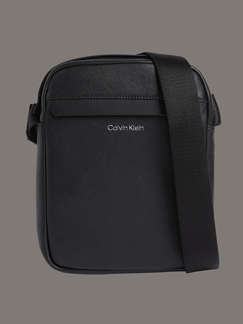 Calvin Klein Siyah Renkli Erkek CK Must Reporter Çapraz Çanta