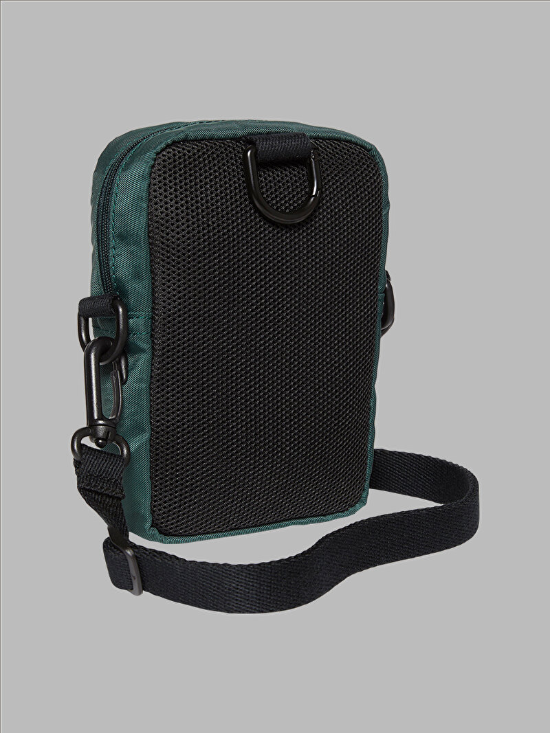 Calvin Klein Yeşil Renkli Erkek Bold Logo Naylon Slim Çapraz Çanta