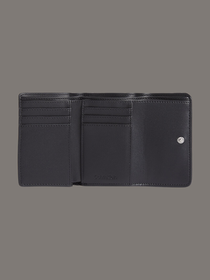 Calvin Klein Siyah Renkli Kadın Foil Logo Trifold Cüzdan