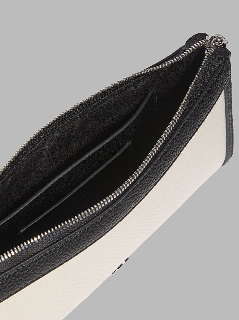 Calvin Klein Bej Renkli Kadın CK Canvas Conertible Pouch Çanta