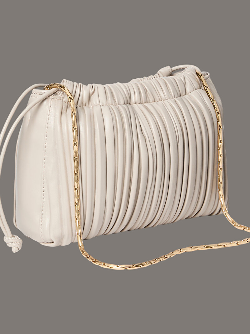 Calvin Klein Bej Renkli Kadın Plisse Drawstring Çapraz Çanta