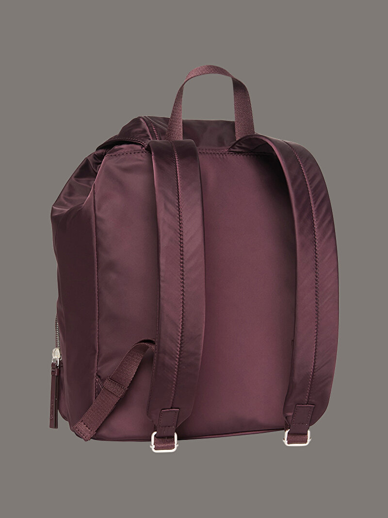 Calvin Klein Kırmızı Renkli Kadın Pocket Naylon Flap Sırt Çantası