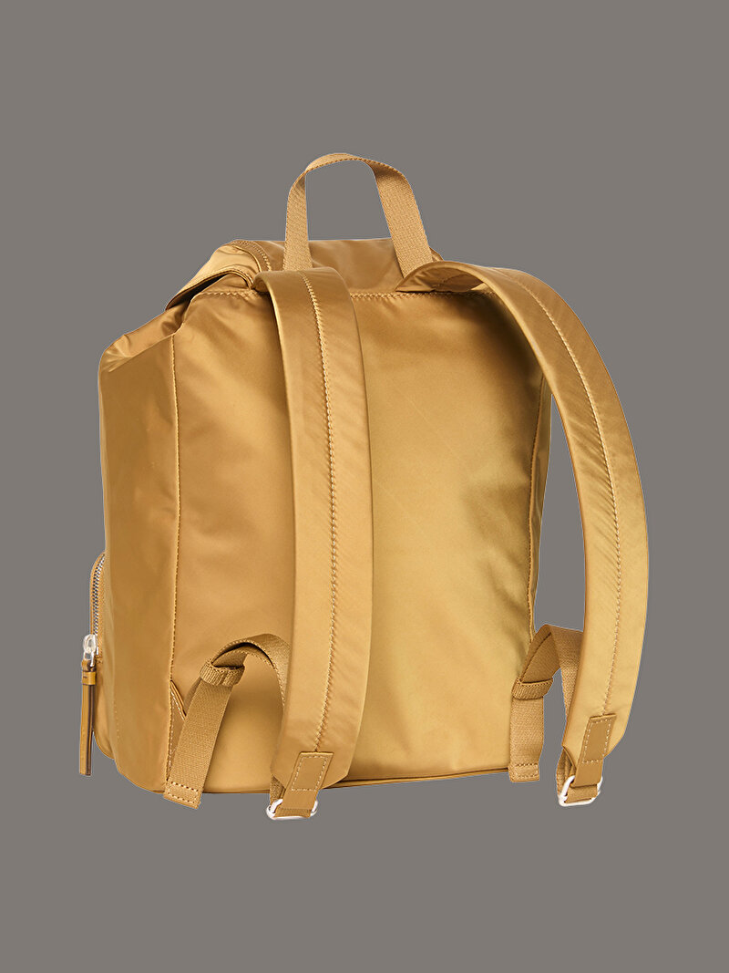 Calvin Klein Bej Renkli Kadın Pocket Naylon Flap Sırt Çantası