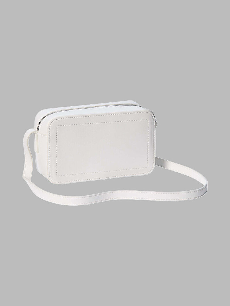 Calvin Klein Beyaz Renkli Kadın Bold Ck Camera Çanta