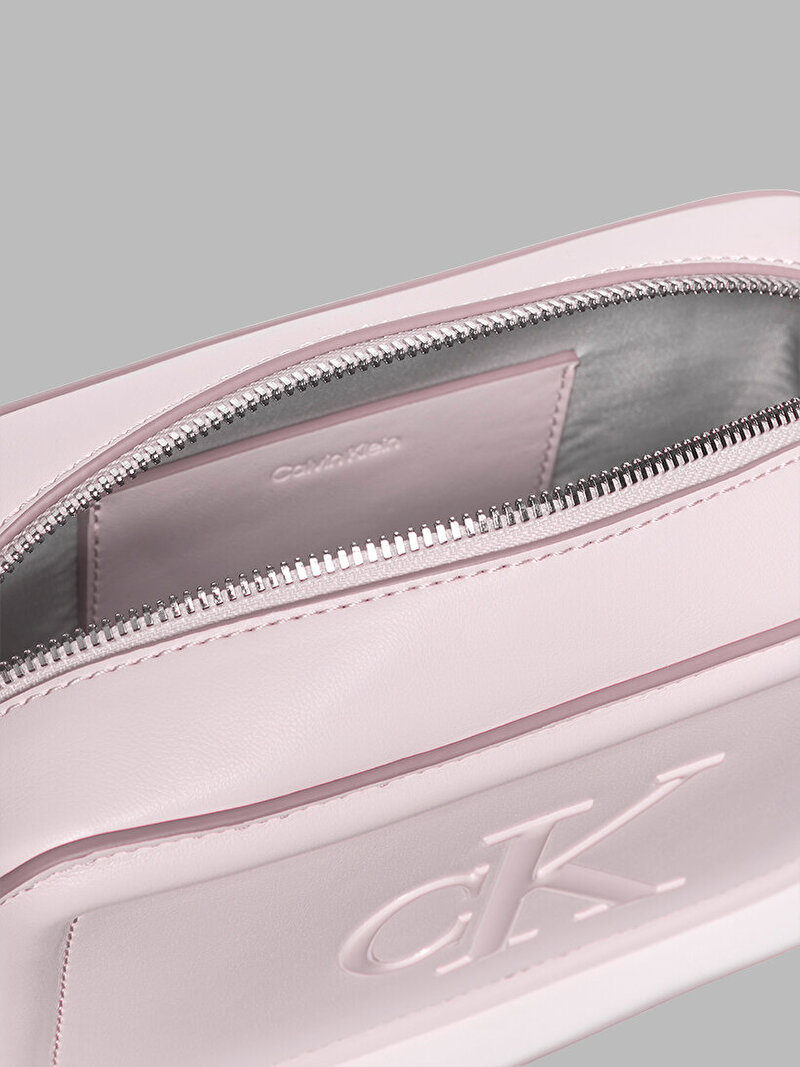 Calvin Klein Pembe Renkli Kadın Bold CK Camera Çanta