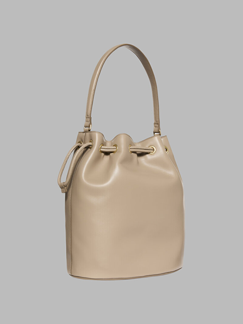 Calvin Klein Bej Renkli Kadın Bold Ck Large Bucket Omuz Çantası