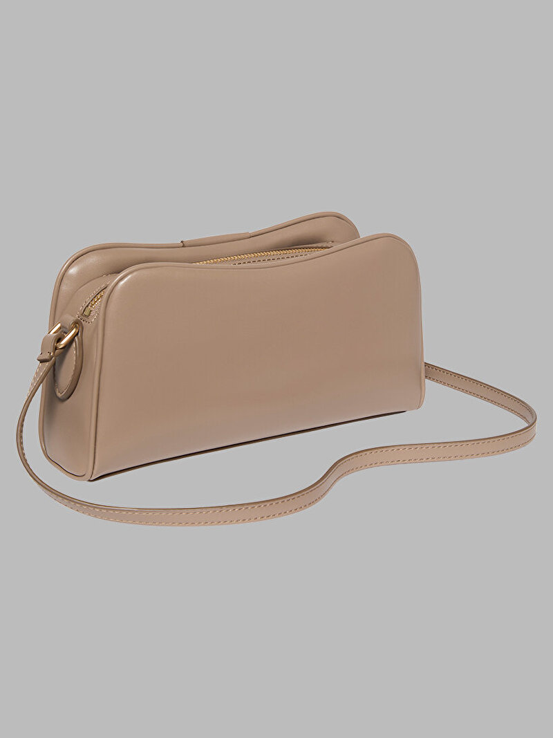 Calvin Klein Bej Renkli Kadın Emblem Trio Çapraz Çanta