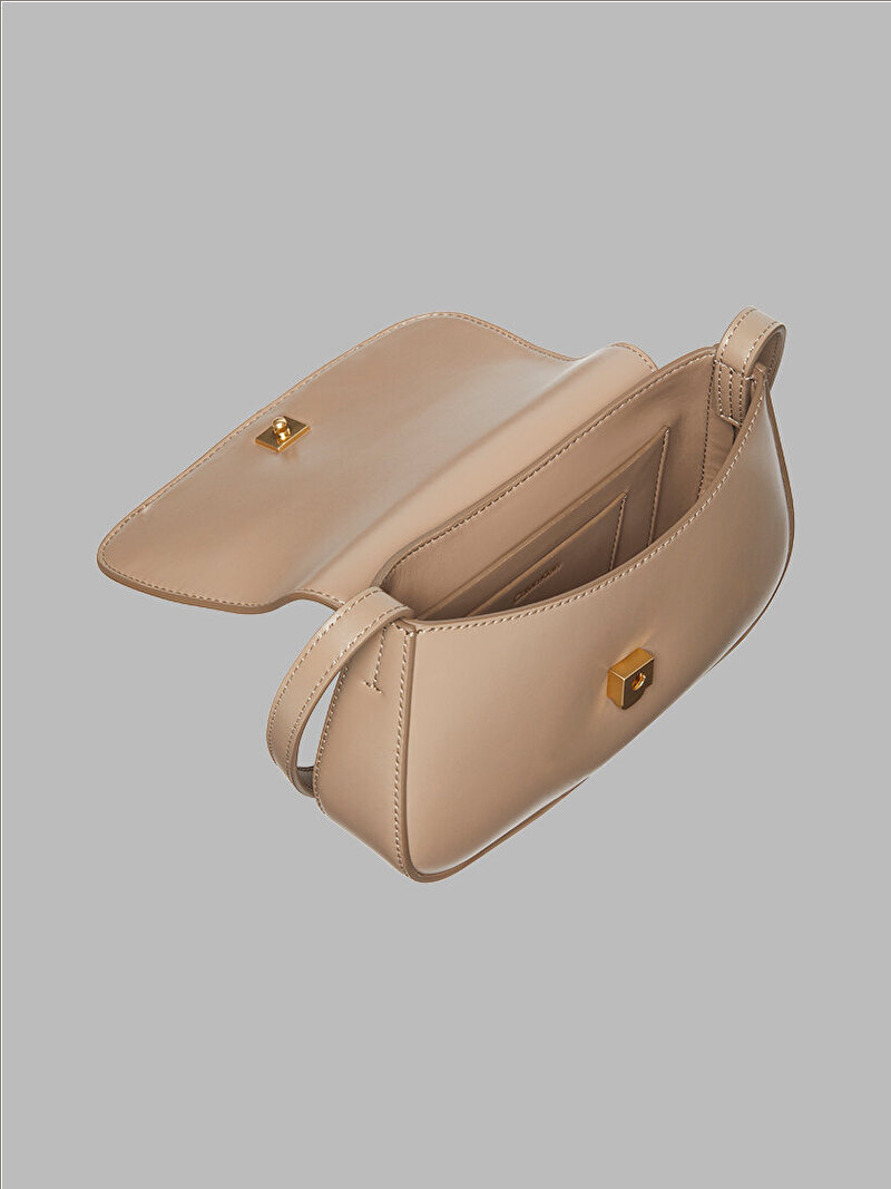 Calvin Klein Bej Renkli Kadın CK Brushed Flap Çapraz Çanta