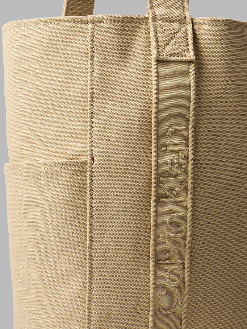 Calvin Klein Bej Renkli Kadın Webbing Stap Canvas Tote Çanta