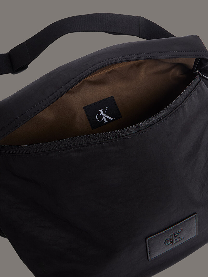 Calvin Klein Siyah Renkli Erkek Metro Oversized Bel Çantası