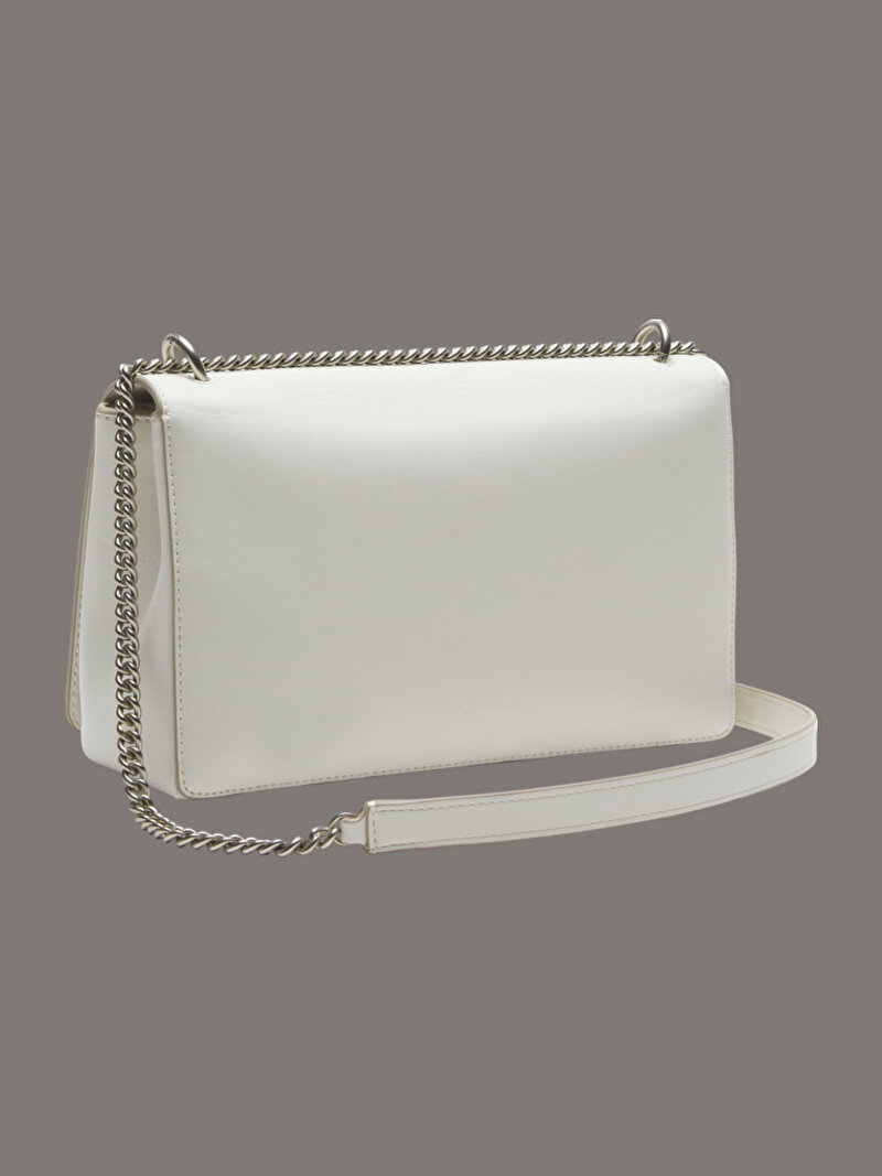 Calvin Klein Beyaz Renkli Kadın Sculpted Flap Omuz Çantası