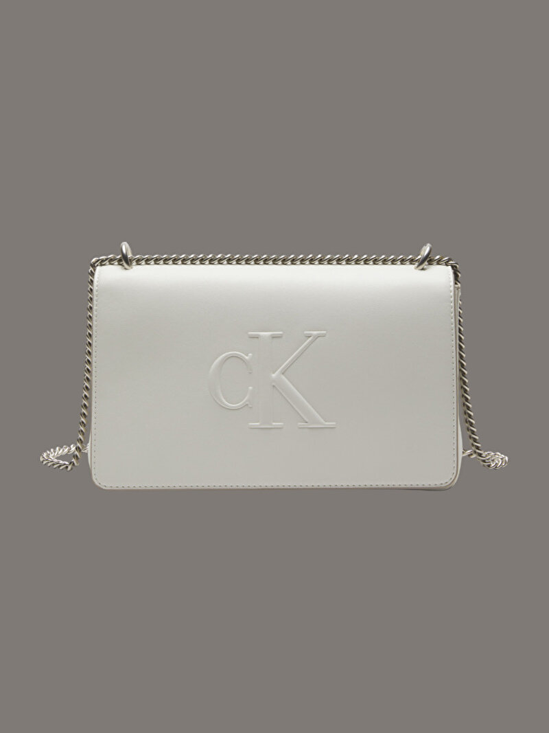 Calvin Klein Beyaz Renkli Kadın Sculpted Flap Omuz Çantası