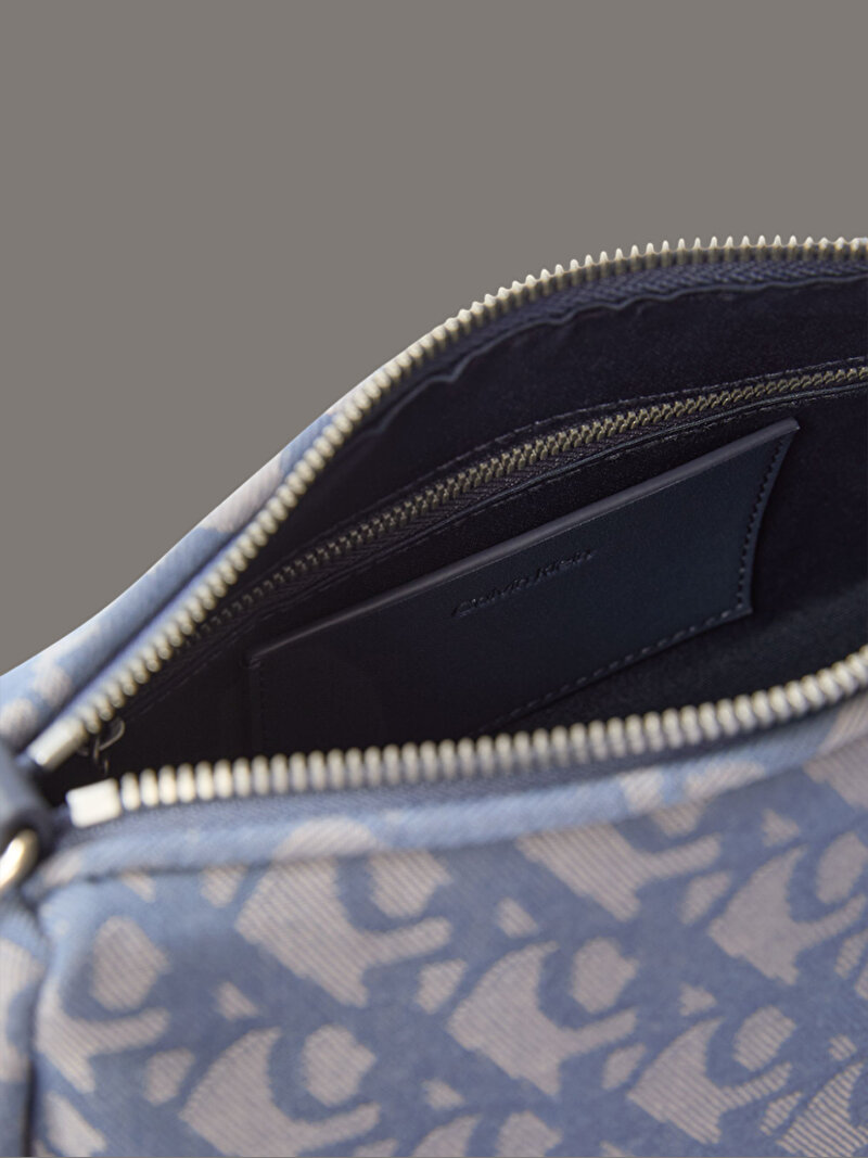 Calvin Klein Mavi Renkli Kadın CKJ Monogram Drop Omuz Çantası