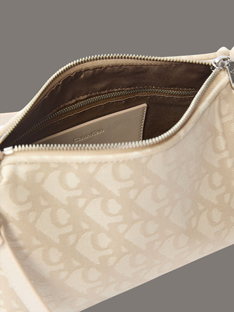 Calvin Klein Bej Renkli Kadın CKJ Monogram Drop Omuz Çantası