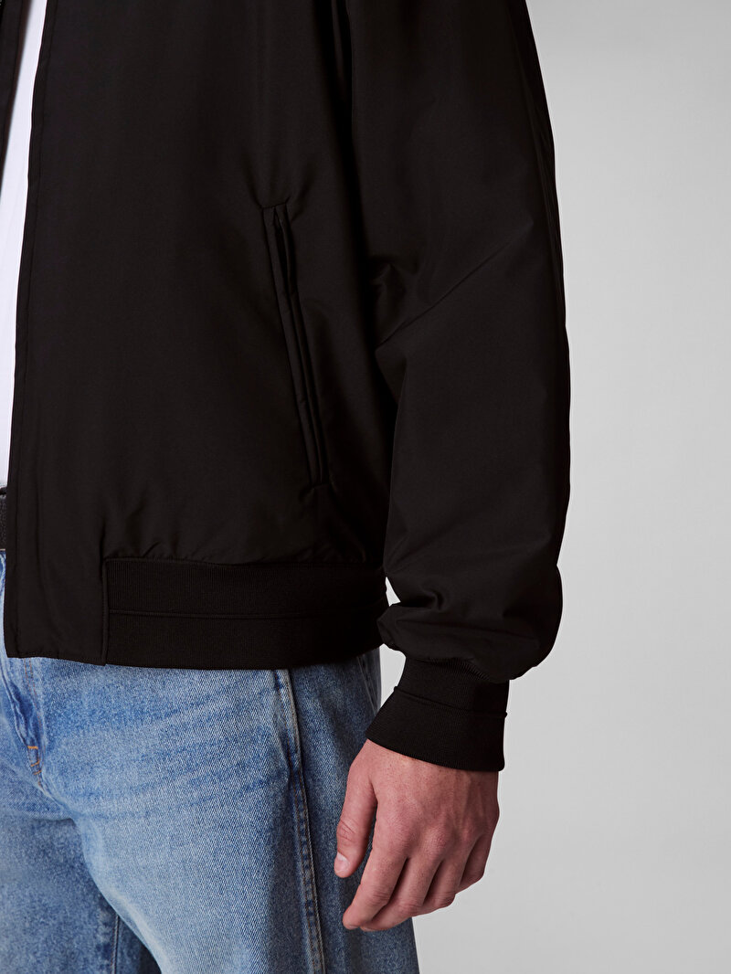 Calvin Klein Siyah Renkli Erkek Sportwear Hero Ceket