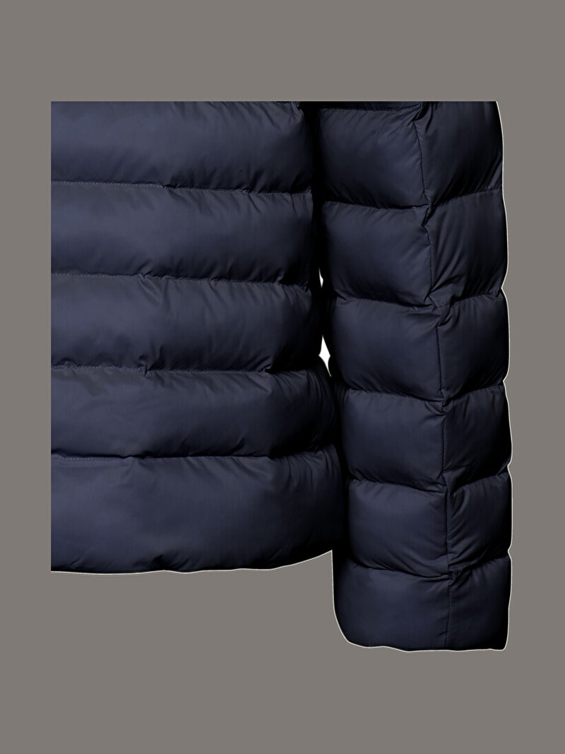 Calvin Klein Lacivert Renkli Erkek Naylon Mont