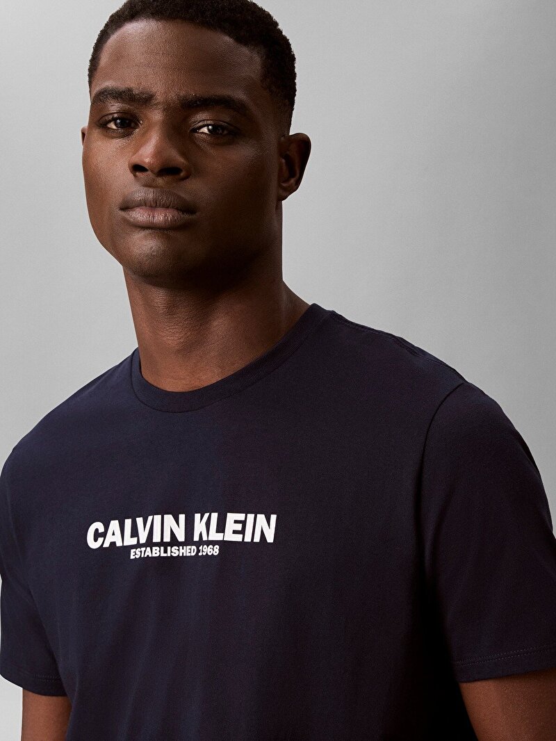 Calvin Klein Lacivert Renkli Erkek 30s T-shirt